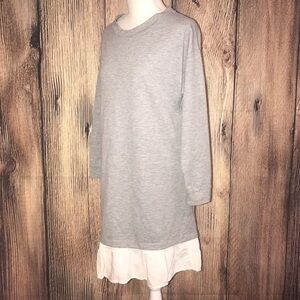 HEART & HIPS MEDIUM GRAY ABOVE THE KNEE DRESS